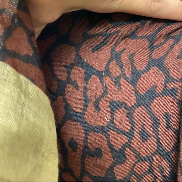 LOFT lightweight Infinity scarf Burgundy beige animal leopard print - Picture 2 of 8